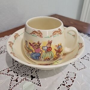 Vintage Royal Doulton “Bunnykins” Bowl & Cup no boxes Cottage Childrens set
